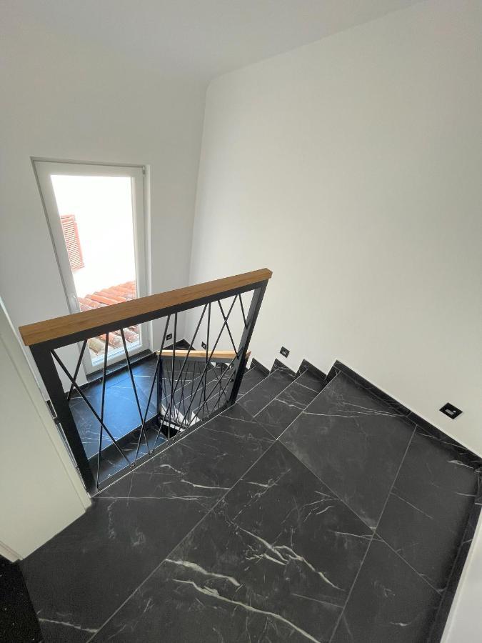 Apartment Moro Piran Buitenkant foto